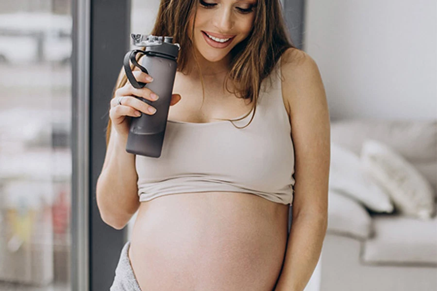 Können schwangere Frauen Energy Drinks trinken? 3 Risiken