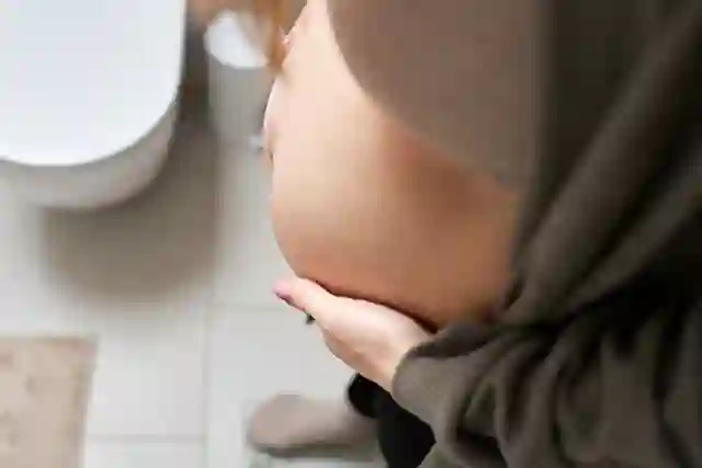 為什麼孕婦不應該憋尿？潛在風險與預防方法