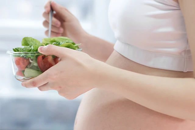 Wonach sehnen sich schwangere Frauen? 5 Essen