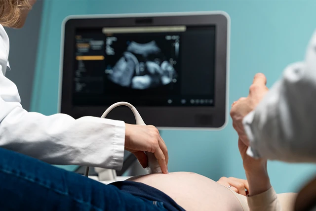Pozycja płodu w 7. miesiącu: ważny etap przygotowań do porod