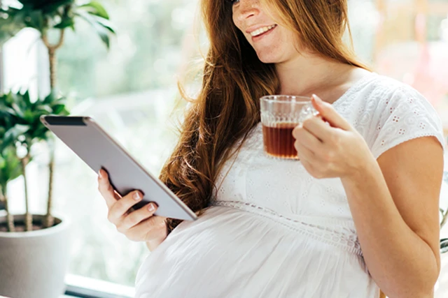 Femmes enceintes peuvent-elles boire du Kombucha? 5 risques