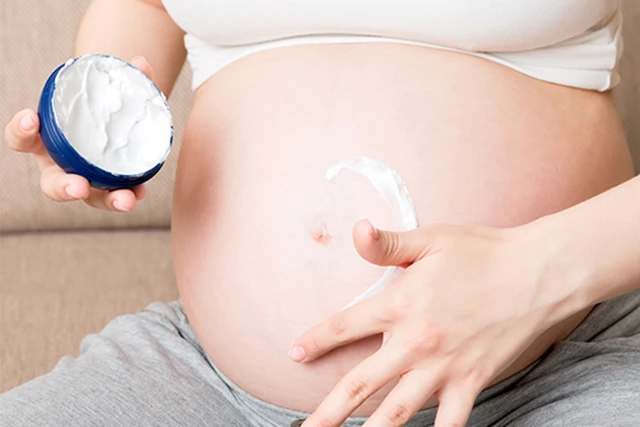 Crème japonaise contre les vergetures de grossesse : 4 types