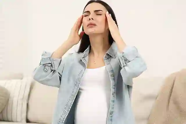 What Should Pregnant Women Drink When They Have Headaches? 3