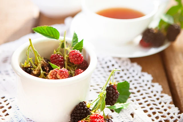 Raspberry Leaf Tea During Pregnancy 3 Benefits and Important