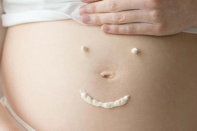 Skin Care for Pregnant Women: 4 Comprehensive Guides