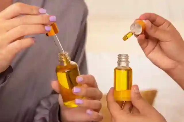 Essential Oils Banned For Pregnant Women? 6 Effects