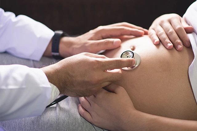 Ectopic Pregnancy: 5 Causes, Symptoms
