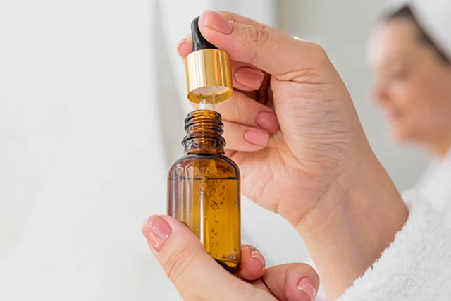 Bio Oil for Pregnant Women: 4 Comprehensive Guides