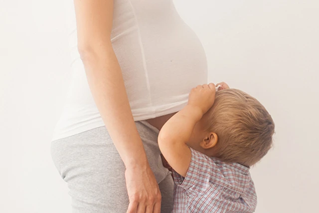 Signs of Pregnancy with a Boy: 20 Earliest Signs