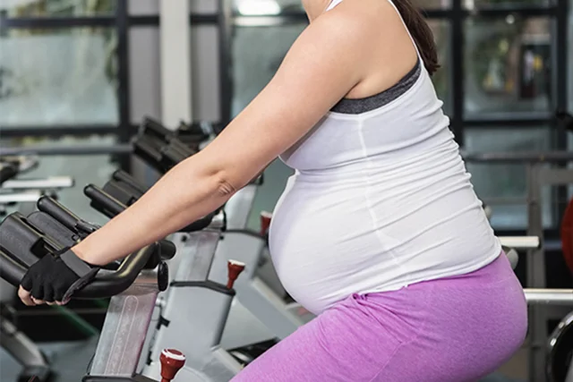 Si può andare in bicicletta in gravidanza? 3 benefici per la Si può andare in bicicletta in gravidanza? 3 benefici per la