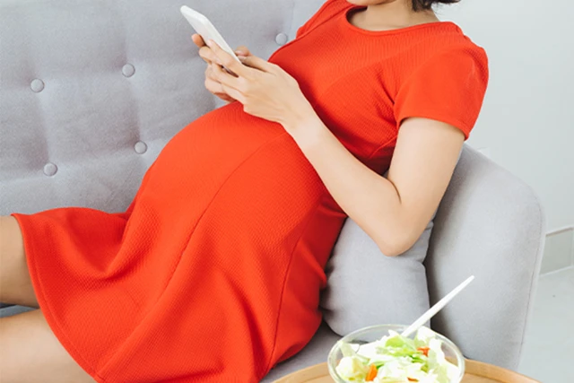 妊婦が涼しく過ごすために何を食べるべきか：4つの栄養の秘訣