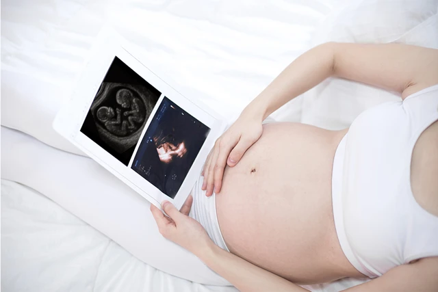 Premiers signes d'une grossesse gémellaire : 7 signes