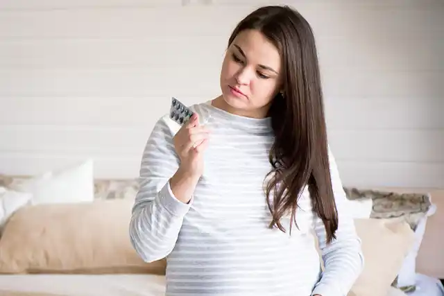 Le donne incinte possono assumere Tylenol? 8 suggerimenti