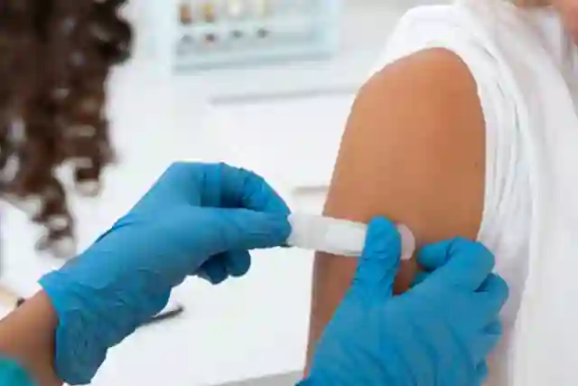 Tetanus Injection para sa mga Buntis na Babae sa Ikalawang P Tetanus Injection para sa mga Buntis na Babae sa Ikalawang P