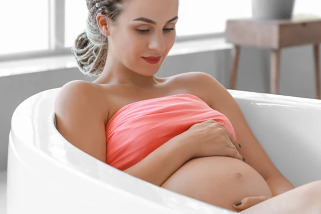 Maaari Bang Magbabad ang mga Buntis sa Hot Tubs: 7 Ligtas na