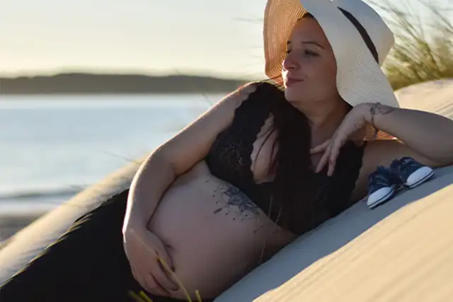 Les mères enceintes peuvent-elles prendre le soleil pendant 