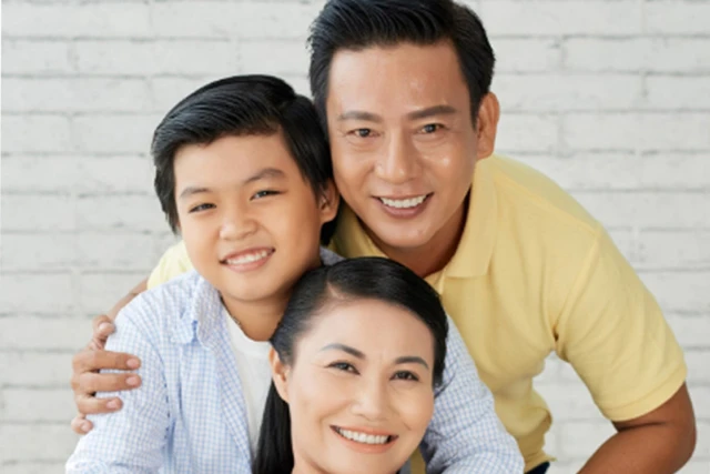 Sino ang Karaniwang Kamukha ng Unang Anak?