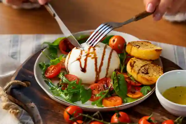 Können schwangere Frauen Burrata essen? 4 Anleitungen