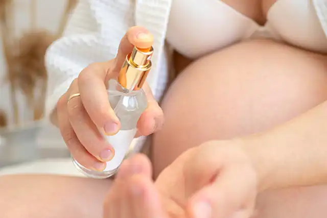 Parfum pour femme enceinte : 4 façons d’utiliser le parfum Parfum pour femme enceinte : 4 façons d’utiliser le parfum