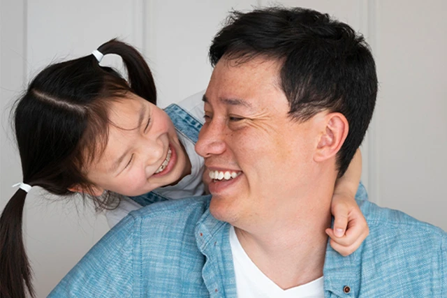 À qui ressemble habituellement le premier enfant ?
